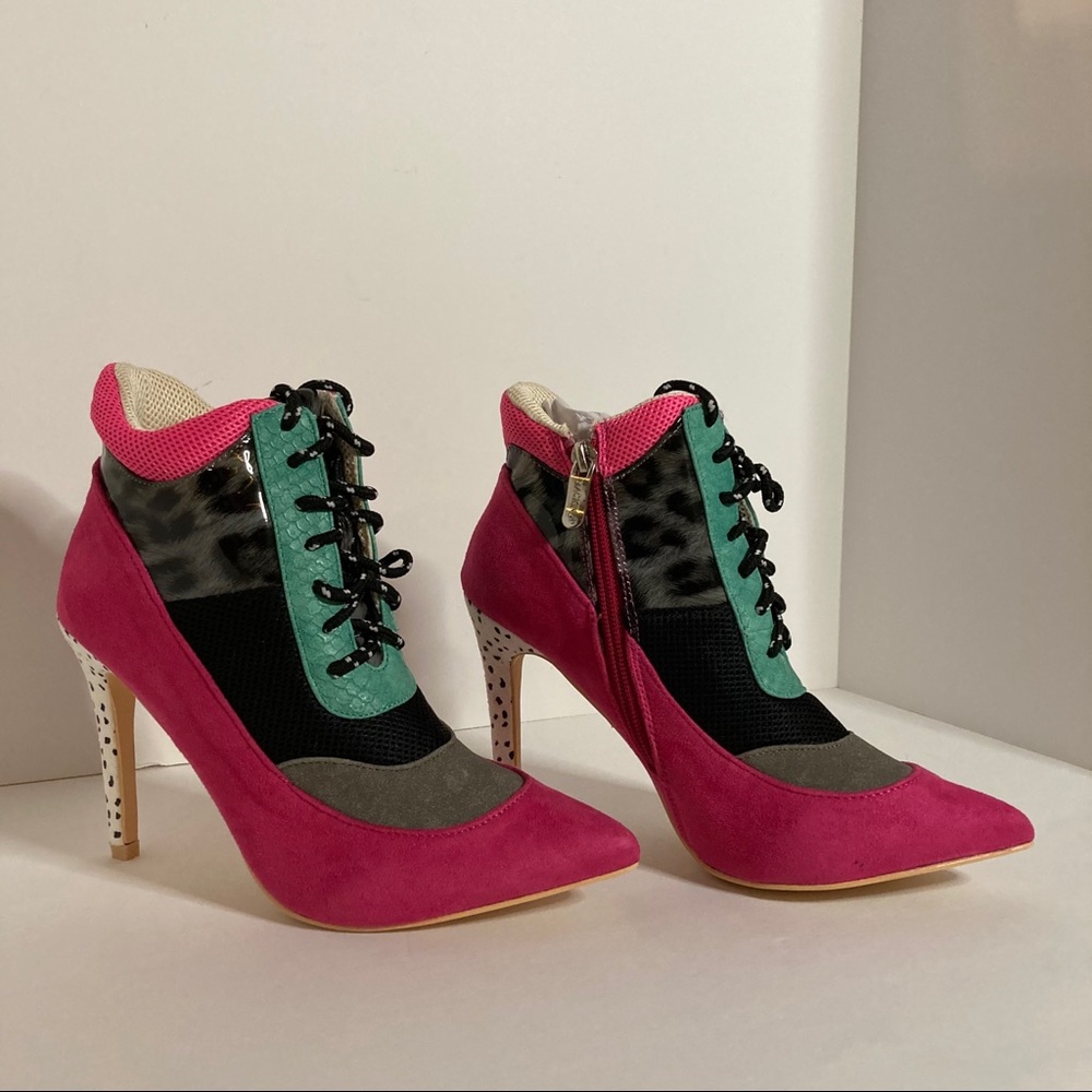 Women’s ankle boots